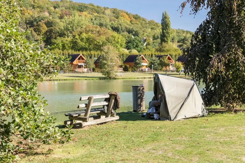 Camping Marvilla Parks - La Croix du Vieux Pont