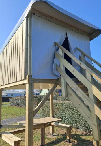Emplacement - Cabane Insolite Nature Perchée- 2 Pers (Tente Supplémentaire Obligatoire Au Delà De 2 Personnes) - Camping de la Baie          Sites et Paysages - Baie de Somme