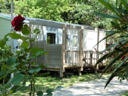 Mietunterkunft - 'Handi' Cottage - 34M2 - 2 Zimmer (2 Erwachsene + 2 Kinder) - Camping La Coutelière
