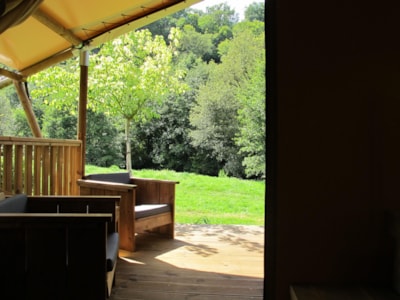 Safari tent (without private bathroom facilities), 2 bedrooms. — 4