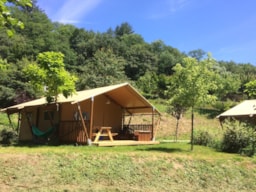Huuraccommodatie(s) - Safari Tent, 2 Chambres Avec Terrasse Couverte, 38M² - Camping La Chatonnière