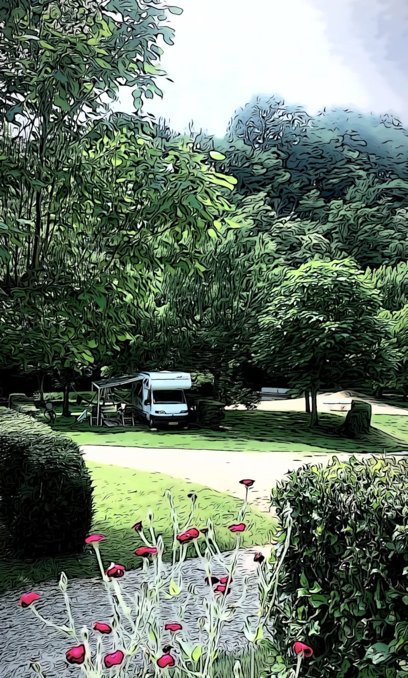 Emplacement Belle Vue  - Vue Sur Rivière  - Sur Plan Du Camping De 1 À 25 -