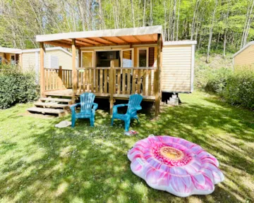 Accommodation - Mobil-Home Vénus 22.9M² - 2 Chambres Avec Une Terrasse Couverte - Camping La Chatonnière