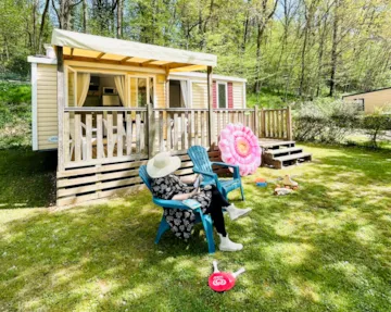 Location - Mobil-Home Riviera 27.5M² - 2 Chambres Avec Une Terrasse Semi-Couverte - Camping La Chatonnière