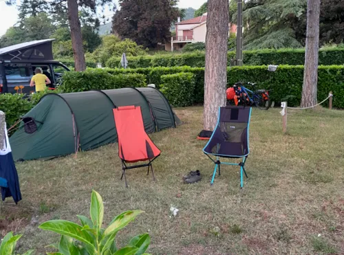 Emplacement - Emplacement Cyclo - image n°2 - Camping Municipal Les Iles de Silon