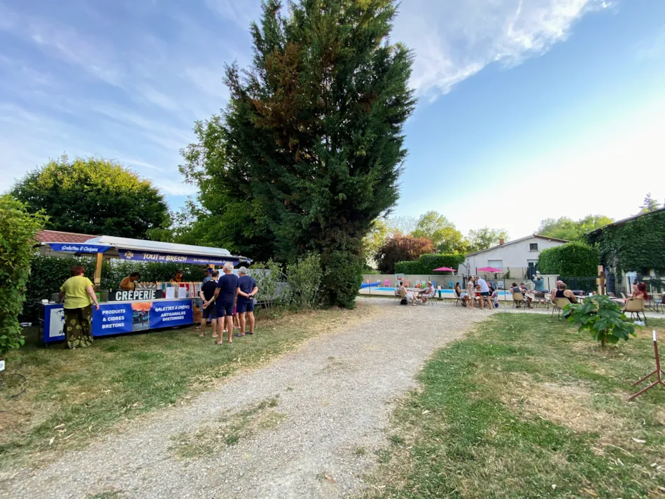 Camping Les Avenieres
