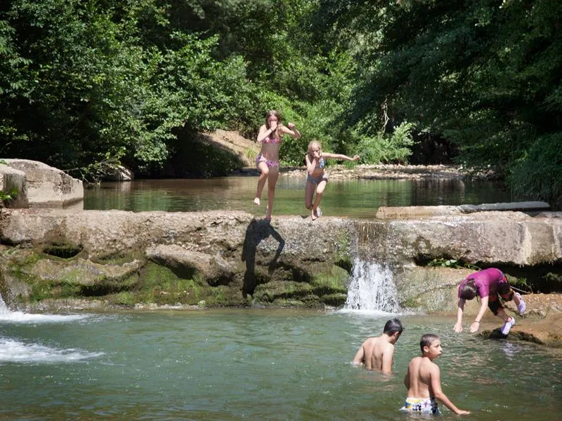 Camping Marvilla Parks - Le Château de Galaure