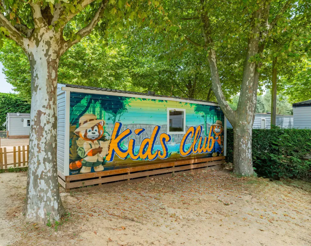 Homair - Camping Le Château de Galaure