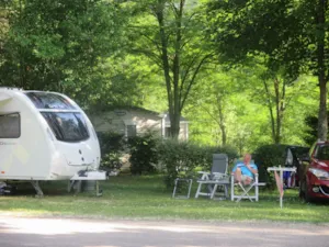 Emplacement - Pitch Standard + electricity 6A - Camping Le Gallo Romain