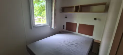 Location - Mobilhome Irm Confort Compact - Clim - 2 Chambres - image n°7 - Camping Le Gallo Romain