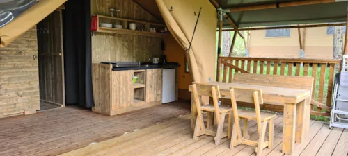 Location - Tente Safari - 2 Chambres - image n°4 - Camping Le Gallo Romain