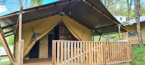Location - Tente Safari - 2 Chambres - image n°2 - Camping Le Gallo Romain