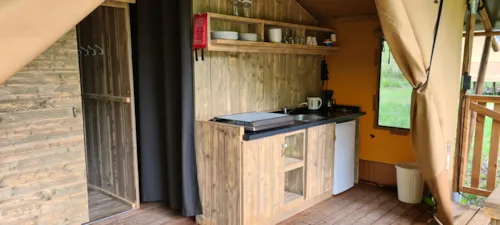 Location - Tente Safari - 2 Chambres - image n°5 - Camping Le Gallo Romain