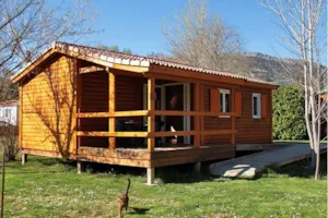 Locatif - Chalet - 48 m² - 2 chambres - Spécialement équipé PMR - Camping Les Ephélides
