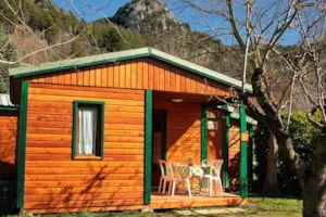 Locatif - Chalet - 29 m² - 2 chambres - Camping Les Ephélides