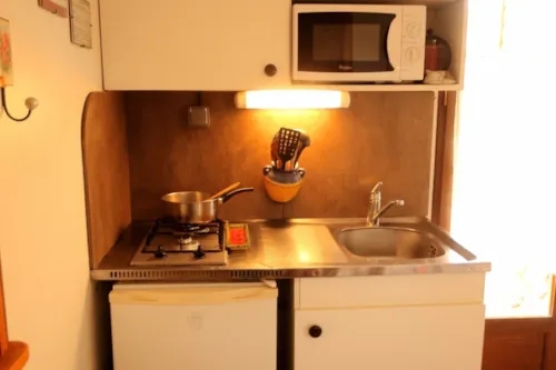 Location - Chalet - 29 M² - 2 Chambres - image n°3 - Camping Les Ephélides