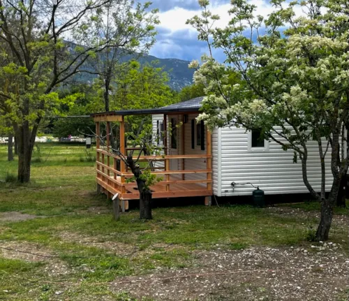 Location - Mobil-Home Watipi - 30 M² - 2 Chambres - image n°1 - Camping Les Ephélides
