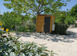 Kampeerplaats(en) - Emplacement Premium Avec Sanitaire Individuel - Camping Les Terrasses Provençales