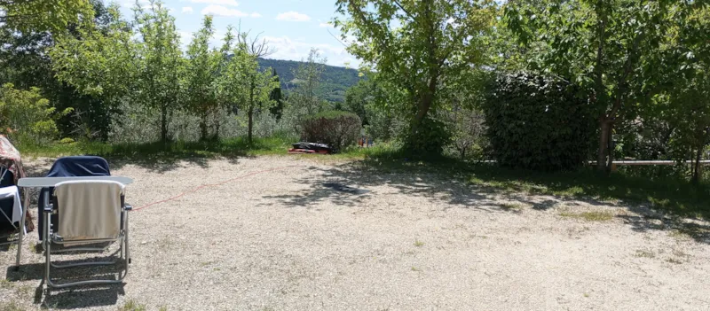 Emplacement Premium N°1 Avec Sanitaire Individuel