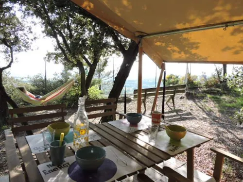 Accommodation - Lodge Aventure Tent - 2 Rooms - image n°8 - Camping Les Terrasses Provençales