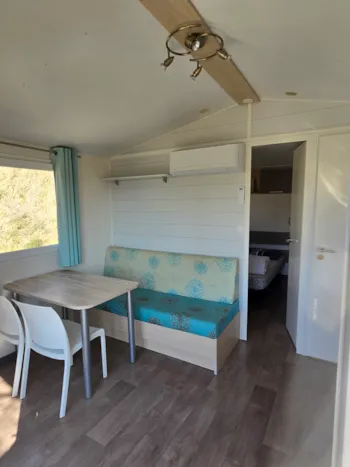 Accommodation - Cottage Confort - Air-Conditioned - 1 Bedroom - Camping Les Terrasses Provençales