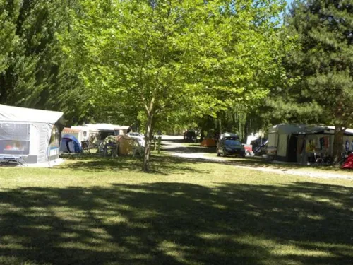 Pitch - Camping Pitch - image n°1 - Camping Lorette