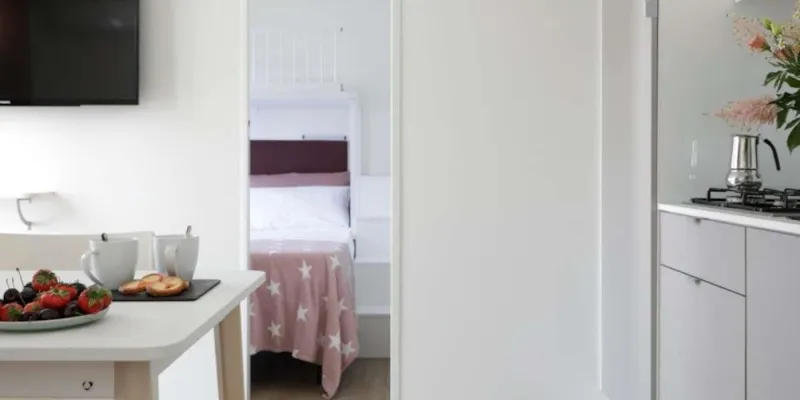 Maxicaravan Superior Jacuzzi 1/5 Pers.