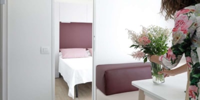 Maxicaravan SUPERIOR JACUZZI 1/5 pers. — 2
