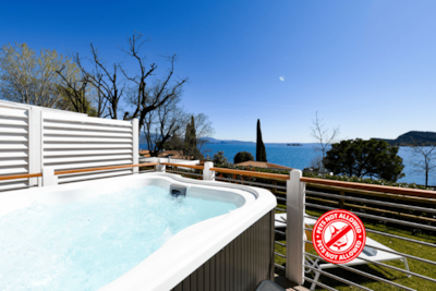 Maxicaravan JACUZZI VIEW — 1