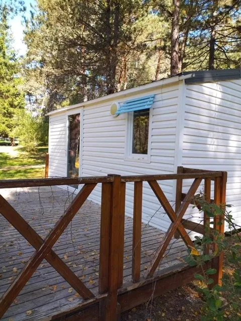 Location - Mobil-Home 2 Chambres Sans Sanitaires - Camping Le Rochat-Belle-Isle