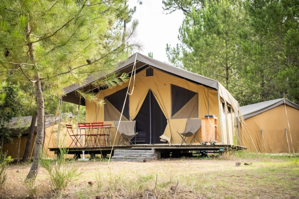 Location - Tente Toile & Bois Sweet - Huttopia Oléron les Pins