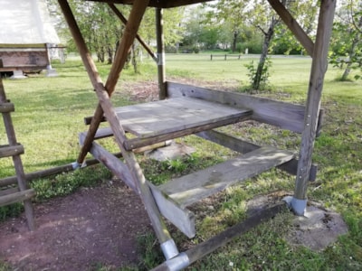 Bivouac tent on stilts — 4