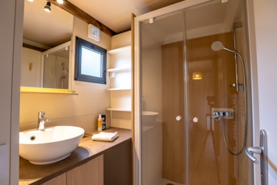 Cottage - 2 Bedrooms on the Waterfront — 9