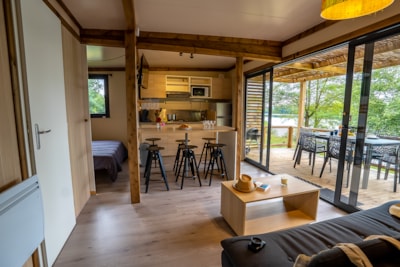 Cottage - 3 Bedrooms on the Waterfront — 3