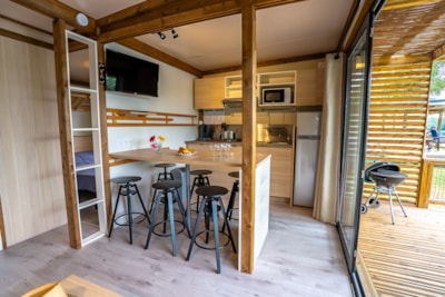Cottage - 3 Bedrooms on the Waterfront — 4
