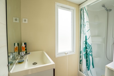 Classic Mobile Home - 3 Bedrooms — 9