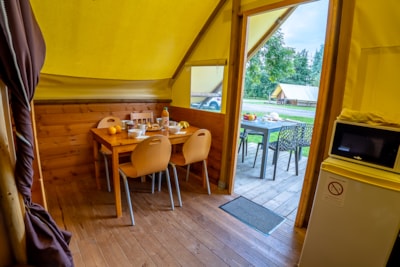 Canadian Tent — 5