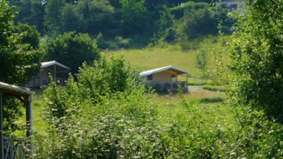 Canvas bungalow Standard 19m² (2 bedrooms) - sheltered terrace 6m² - without toilet blocks
