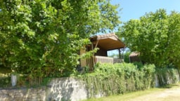 Location - Chalet Standard 25M² (2 Chambres) 2 Adultes Et 2 Enfants- Terrasse Couverte 10M² - Sans Sanitaires - Flower Camping Les Terrasses de Dordogne