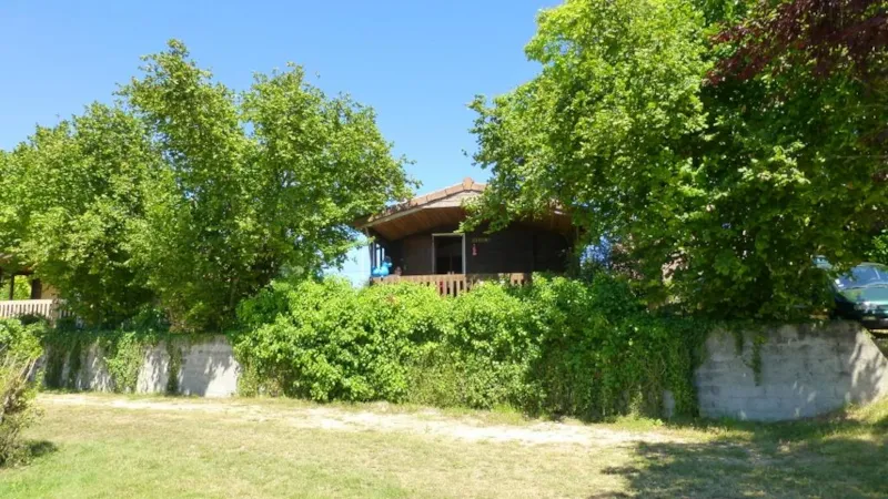 Chalet Standard 25M² (2 Chambres) 2 Adultes Et 2 Enfants- Terrasse Couverte 10M² - Sans Sanitaires