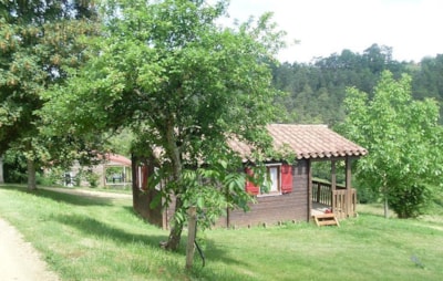 Chalet Standard 25m² (2 bedrooms) 2 adults and 2 childrens- sheltered terrace 10m²