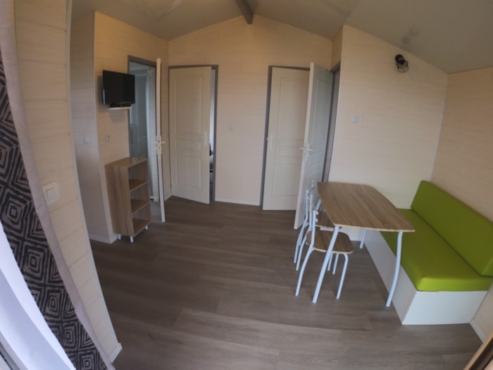 Chalet Premium 30M² (2 Chambres) + Terrasse Couverte 12M² + Clim + Tv