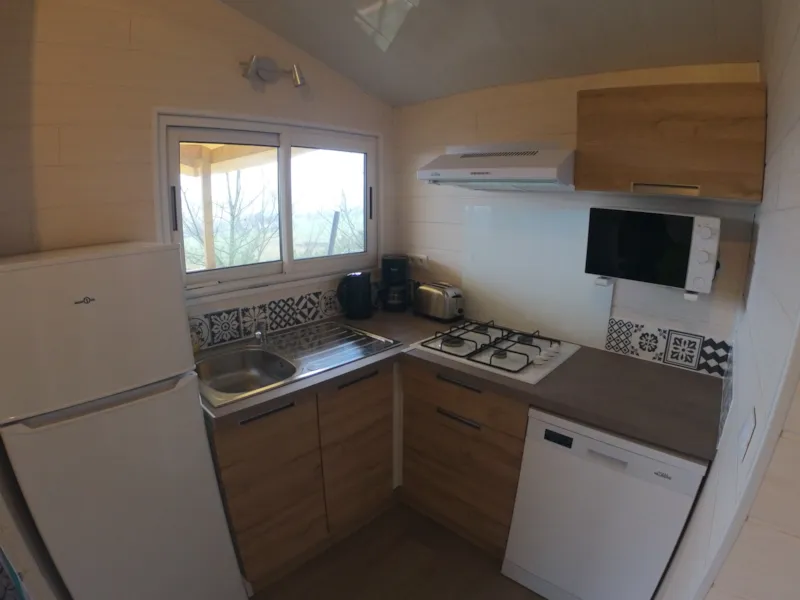 Chalet Premium 30M² (2 Chambres) + Terrasse Couverte 12M² + Clim + Tv + Lv