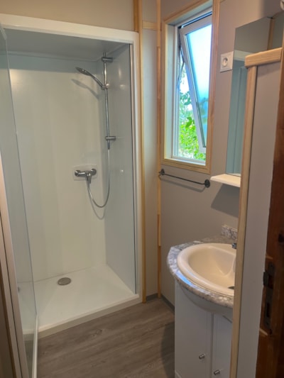 Comfort Chalet, 25 m² - 1 bedroom + 9 m² covered patio