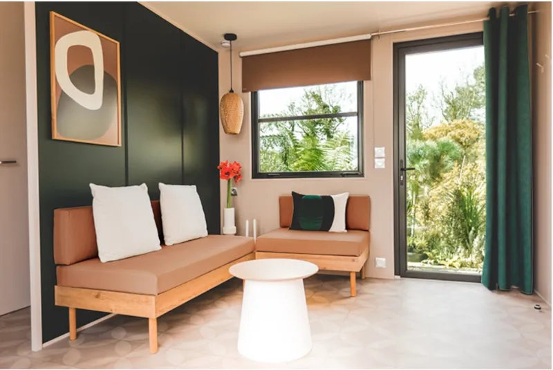 Premium 2 Chambres Family 31.6M² (8.6Mx4.2M), + Climatisation + Lave Vaisselles + Plancha A Gaz + Tv