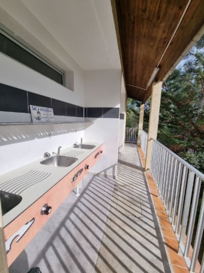 Nature Package (1 tent, caravan or motorhome / 1 car)  (No installation of more than 5 meters) — 7