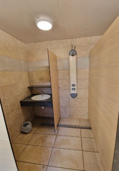 Nature Package (1 tent, caravan or motorhome / 1 car)  (No installation of more than 5 meters) — 9