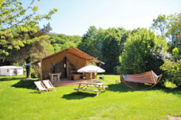 Location - Chalet Toilé Woody Luxe (Avec Salle De Bain) - Castel Camping Le Brévedent