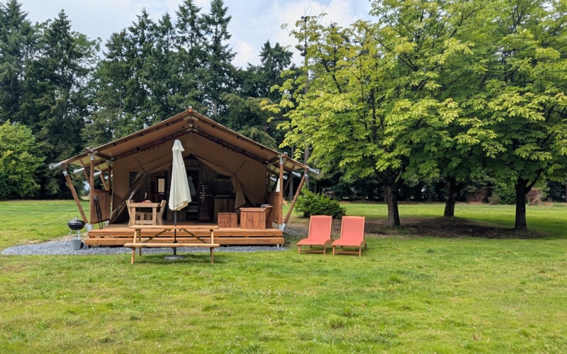 Natur&Lodge in het paardensportcentrum van Brévedent
