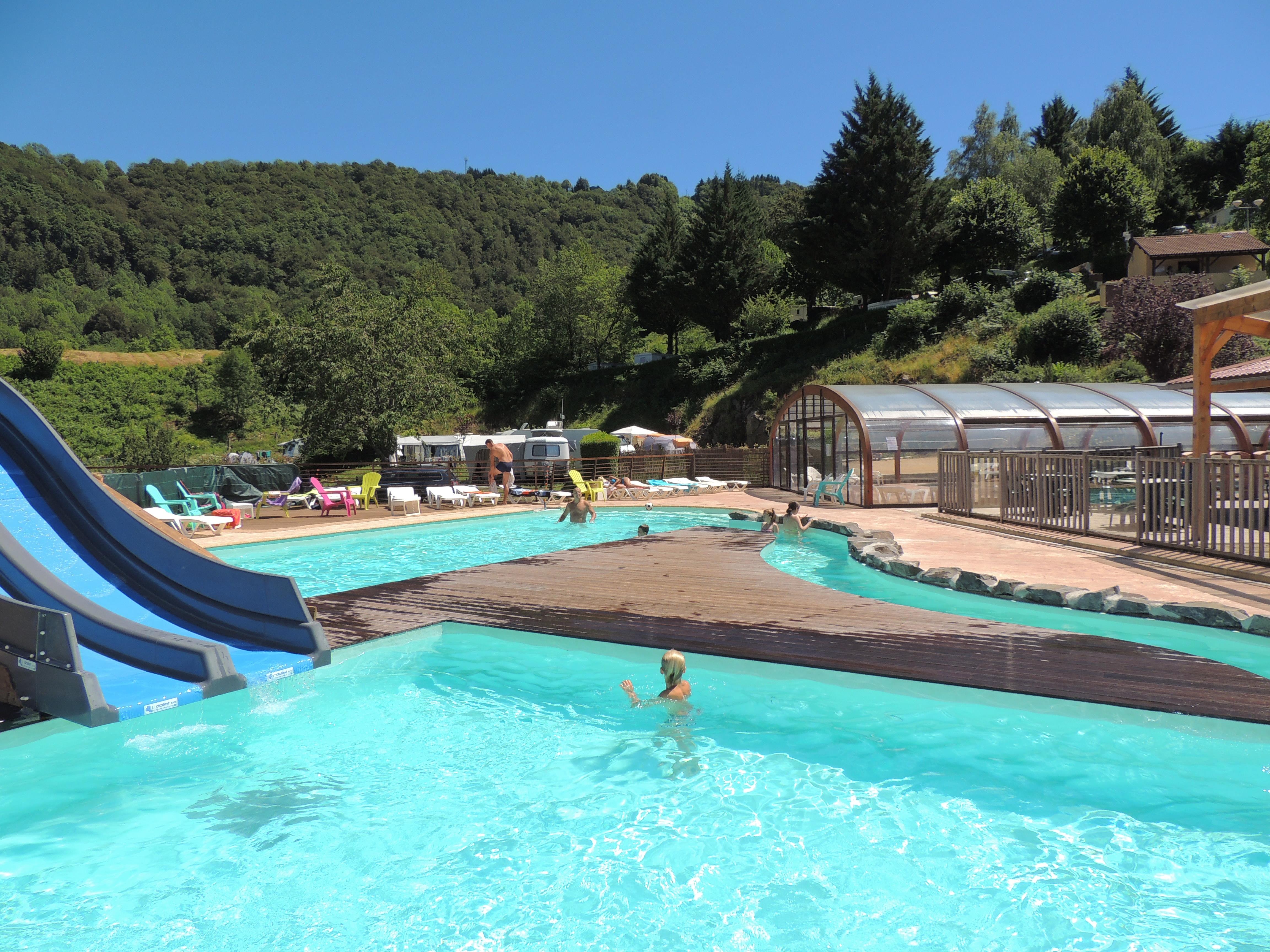 Camping La Pommeraie Vic Sur C Re R Servez Vos Vacances